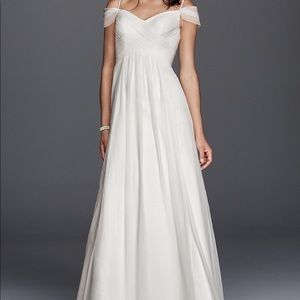 Tulle A-line Wedding Dress with Swag Sleeves NWOT